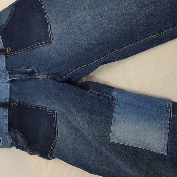 Time & Tru Patchwork Tapered Midrise Blue Denim Jeans - Picture 9 of 10